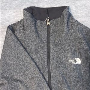 AMAZING condition zip-up from The NORTH FACE ✨